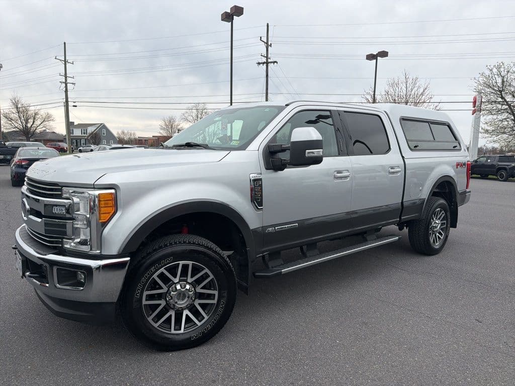 2017 Ford F-250 Truck Crew Cab 1FT7W2BT8HEC74786