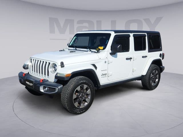 2018 Jeep Wrangler Unlimited Sahara SUV 1C4HJXEG8JW117323